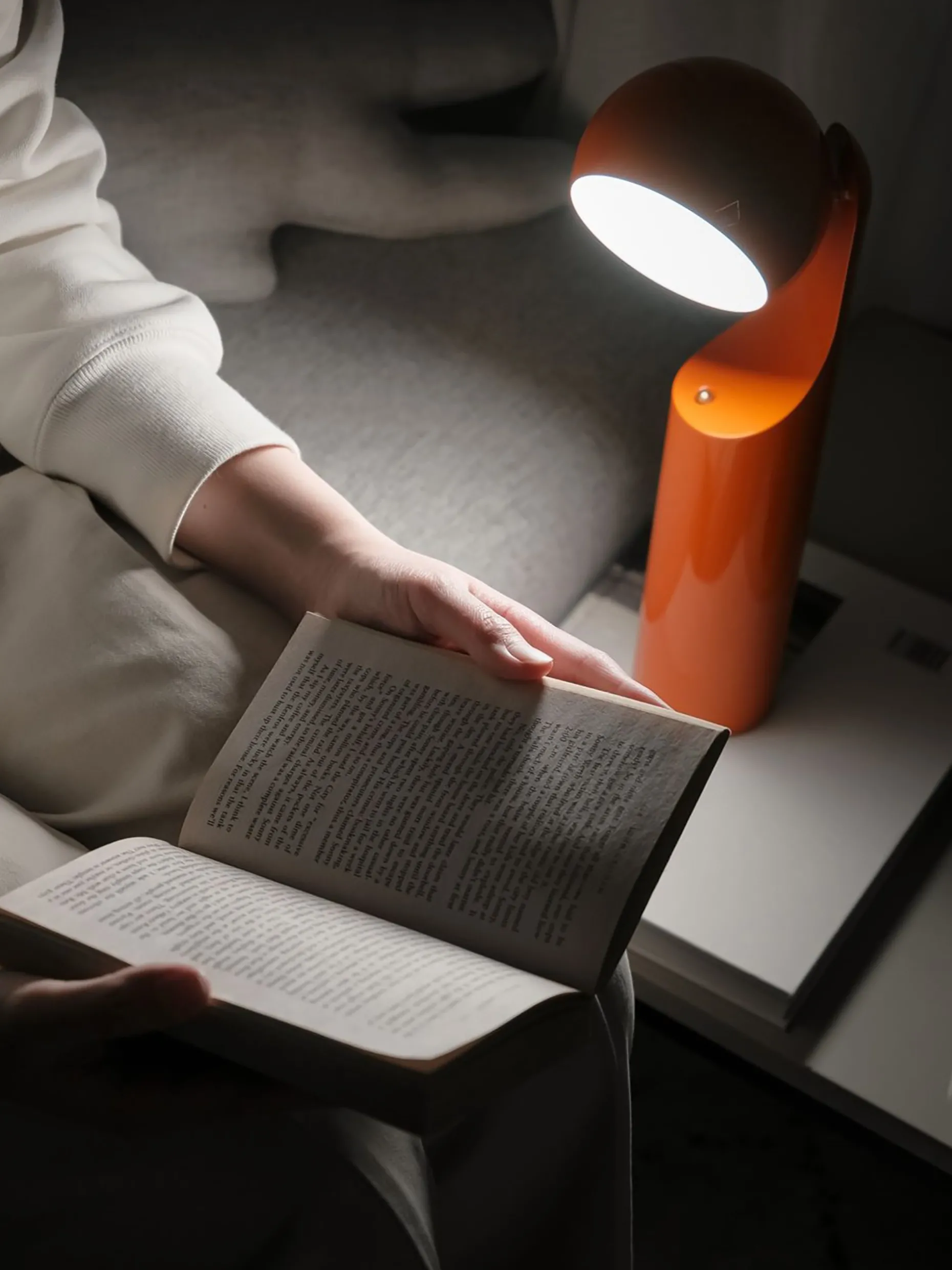 Lampe a poser sans fil rechargeable mono tangerine - house of home