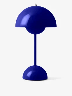 Lampe de table sans fil rechargeable flowerpot vp9 bleu cobalt - &tradition