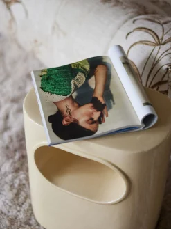 Table d'appoint space ceramique emaillee creme - hk living