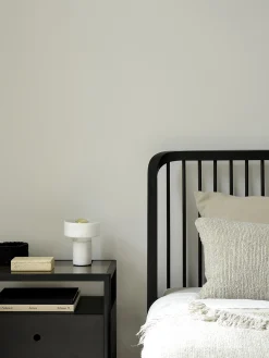 Table de chevet spindle chene massif 55x35x53 cm - ethnicraft